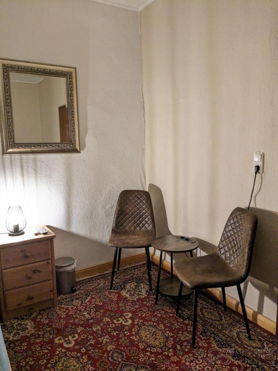 Gasthaus "Zum Goldenen Ross" Uhlstadt-Kirchhasel Bagian luar foto